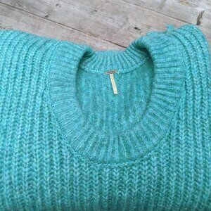 Free People XL Sweater